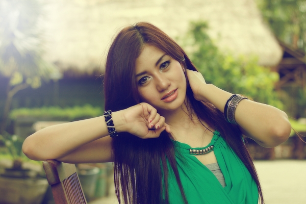 Pretty Woman by Andi Muhammad Iqbal